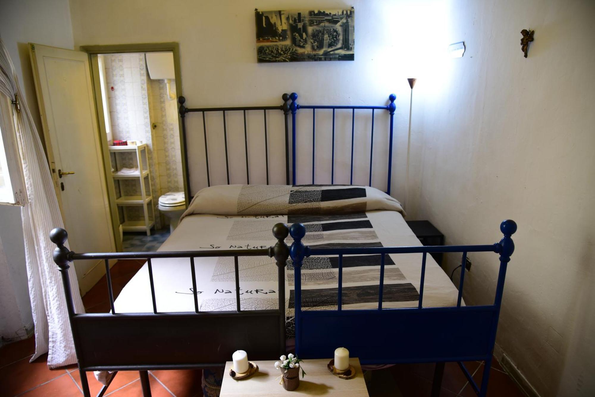 Appartamento Il Segreto Di Via Laura - House In