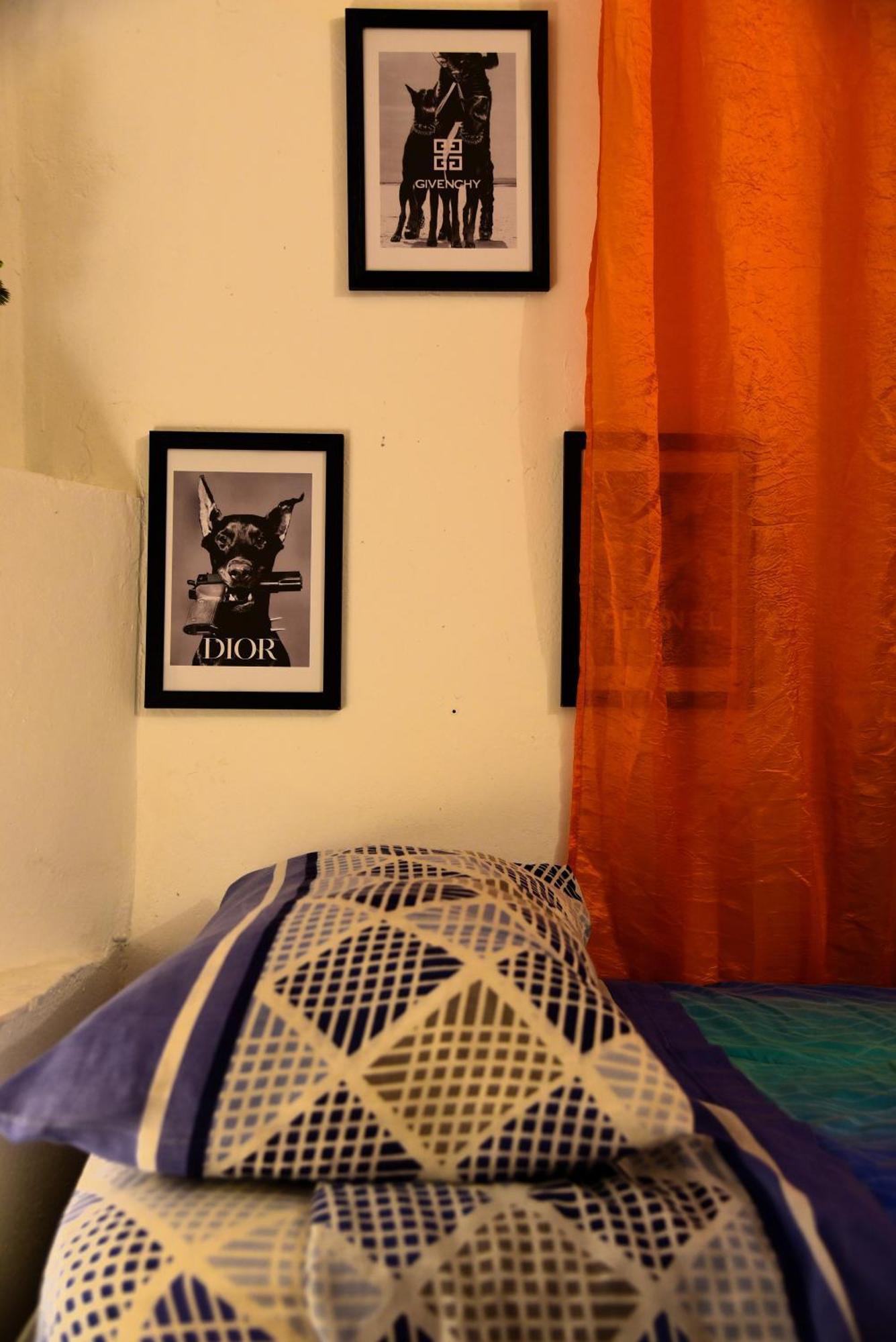 Appartamento Il Segreto Di Via Laura - House In
